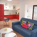 Jupe Apartman *